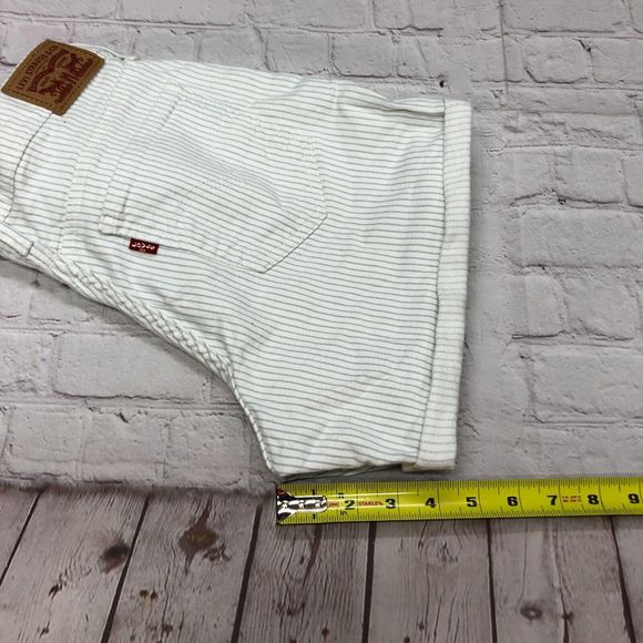 Levi's Women Mid Length Shorts Size 28 Striped Cotton Blend M127 -18 - Picture 5 of 16